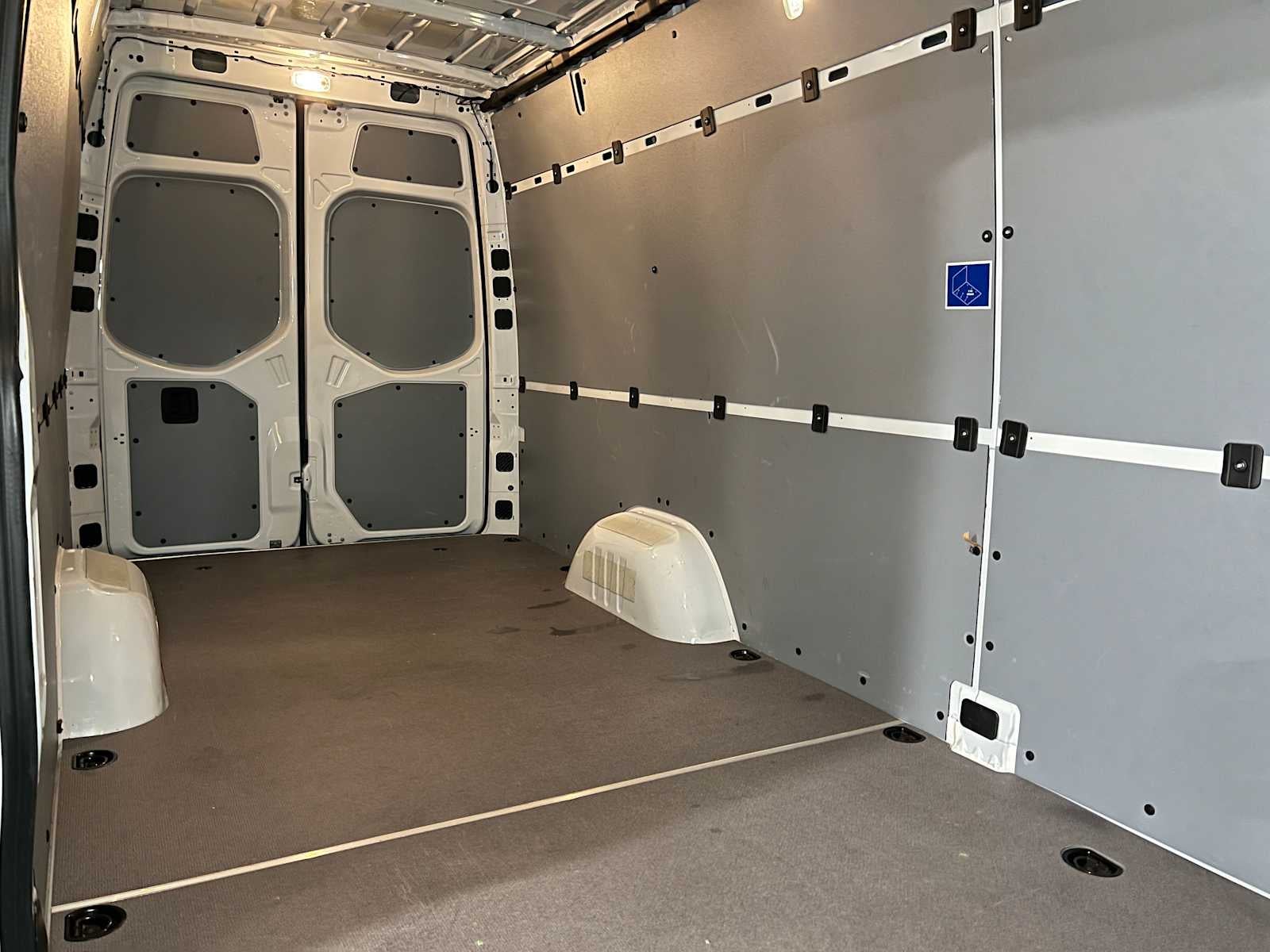2025 Mercedes-Benz Sprinter Cargo Van 2500 High Roof I4 Diesel HO 170 RWD