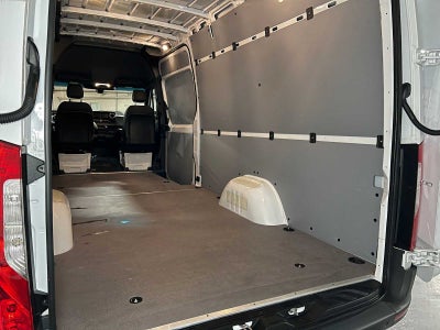 2025 Mercedes-Benz Sprinter Cargo Van 2500 High Roof I4 Diesel HO 170 RWD