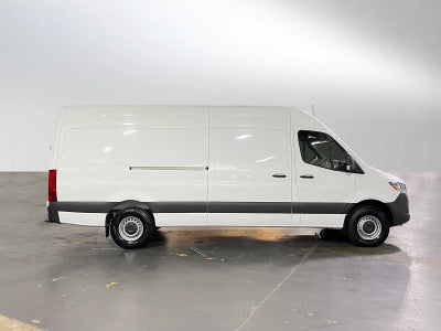 2025 Mercedes-Benz Sprinter Cargo Van 2500 High Roof I4 Diesel HO 170 RWD