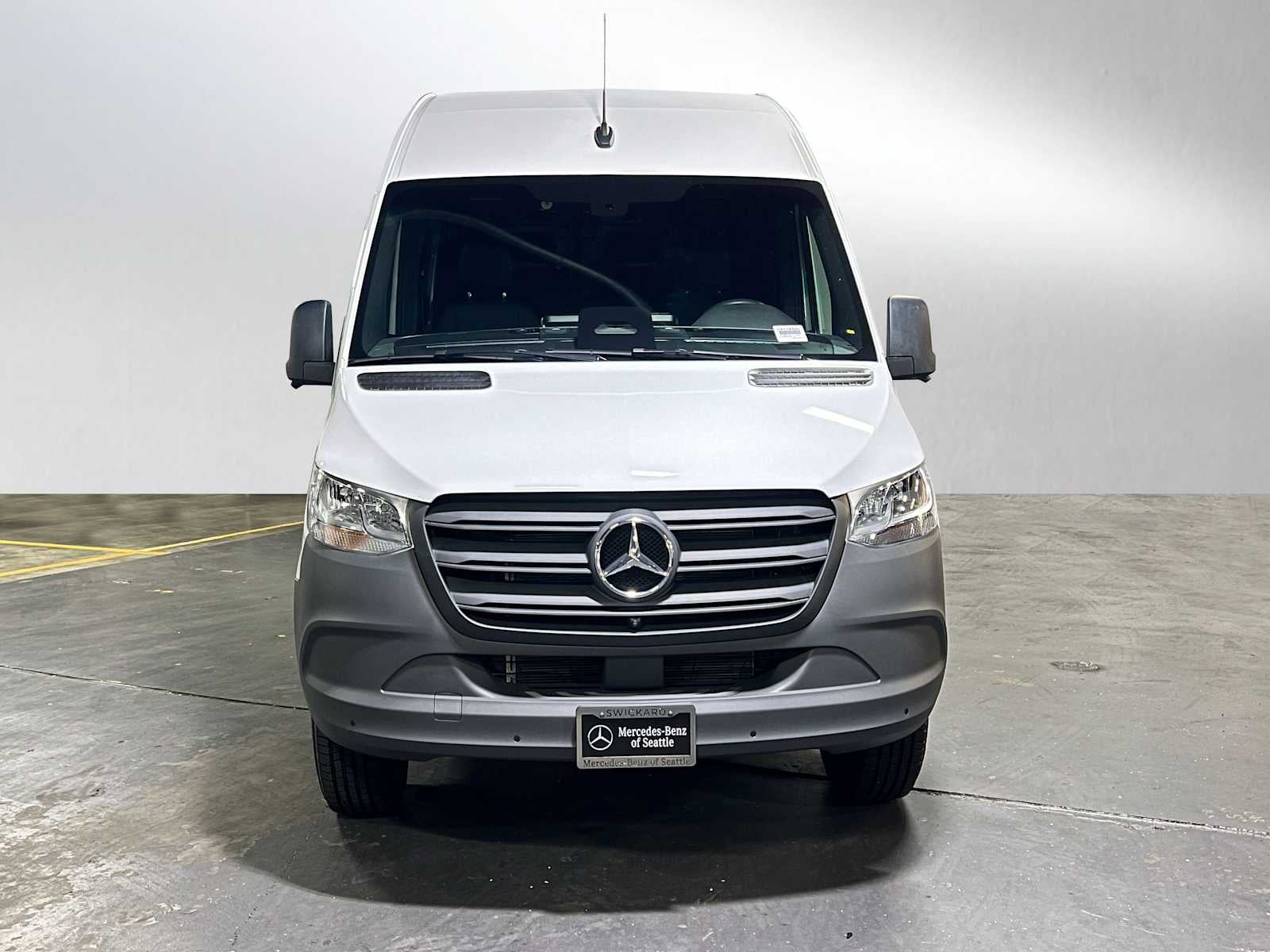 2025 Mercedes-Benz Sprinter Cargo Van 2500 High Roof I4 Diesel HO 170 RWD