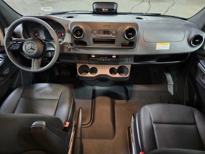 2025 Mercedes-Benz Sprinter Cargo Van 2500 High Roof I4 Diesel HO 170 RWD
