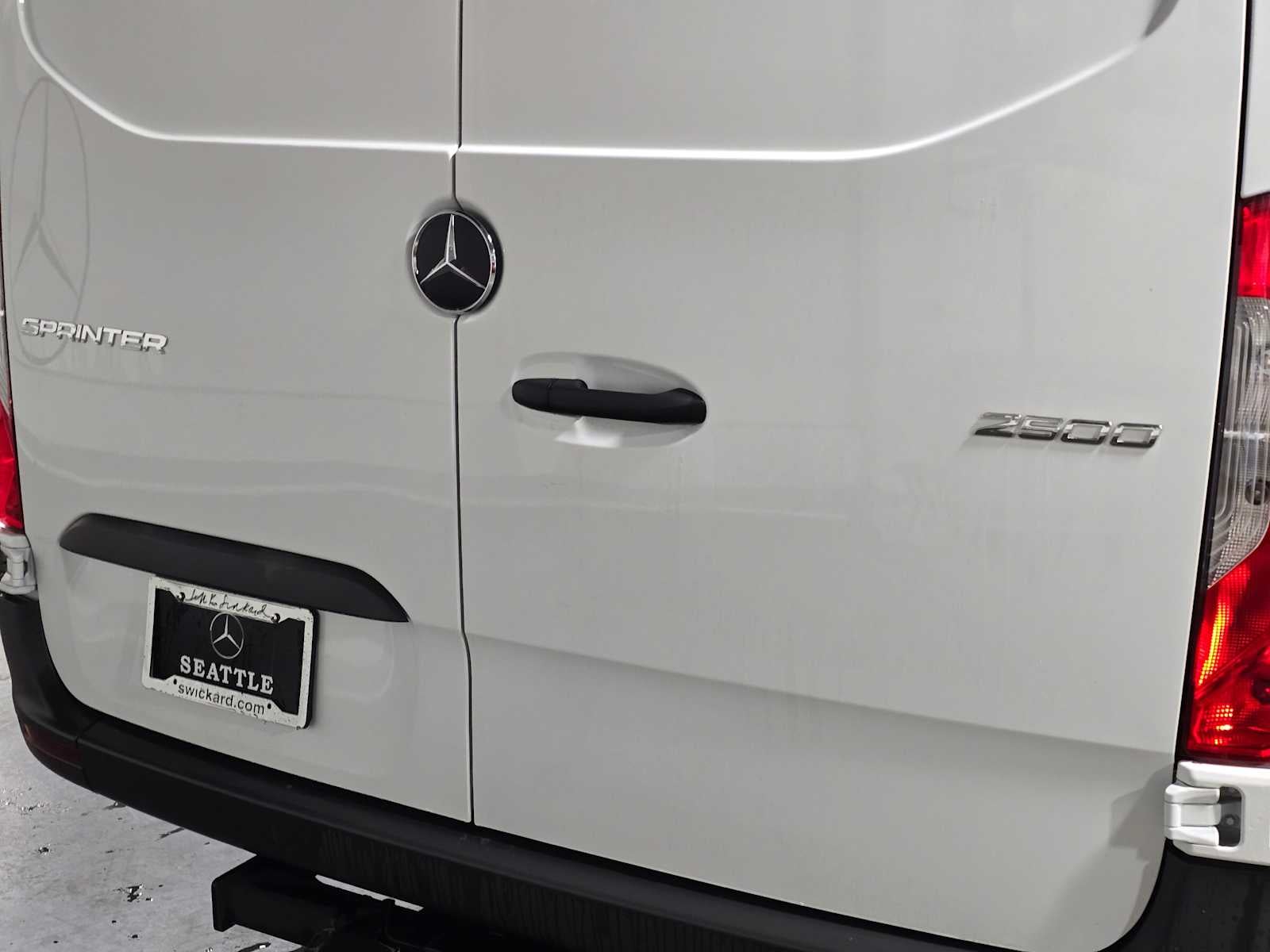 2025 Mercedes-Benz Sprinter Cargo Van 2500 High Roof I4 Diesel HO 170 RWD