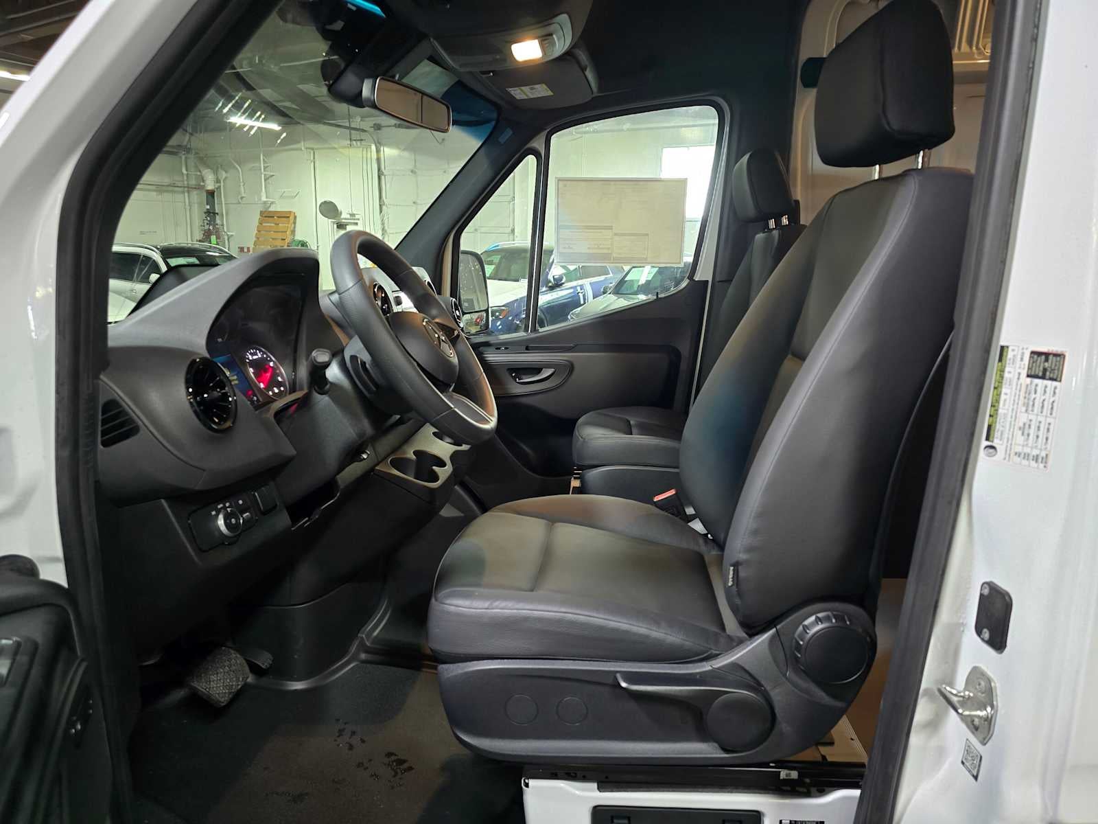 2025 Mercedes-Benz Sprinter Cargo Van 2500 High Roof I4 Diesel HO 170 RWD