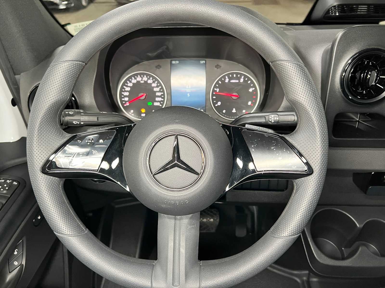 2025 Mercedes-Benz Sprinter Cargo Van 2500 High Roof I4 Diesel HO 170 RWD