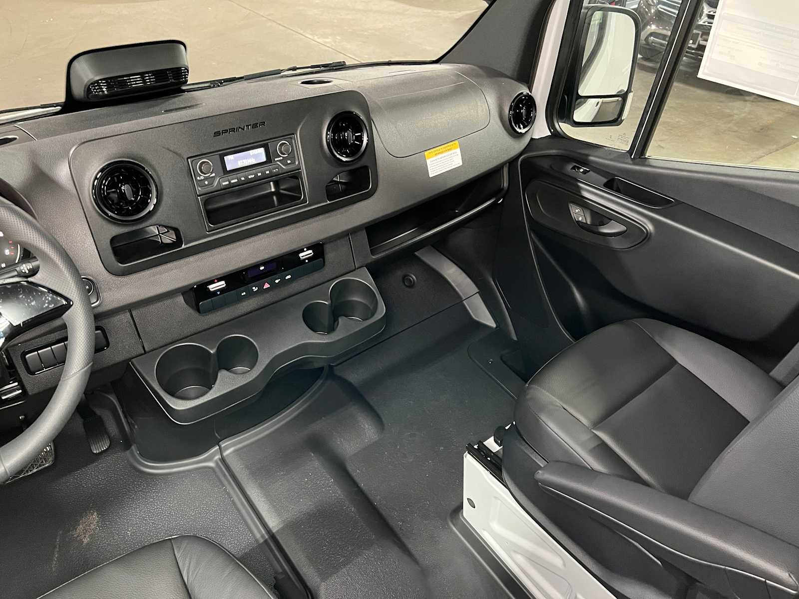 2025 Mercedes-Benz Sprinter Cargo Van 2500 High Roof I4 Diesel HO 170 RWD