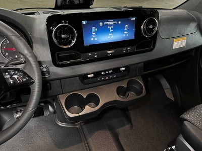 2026 Mercedes-Benz Sprinter 2500 High Roof I4 Diesel HO 170" RWD