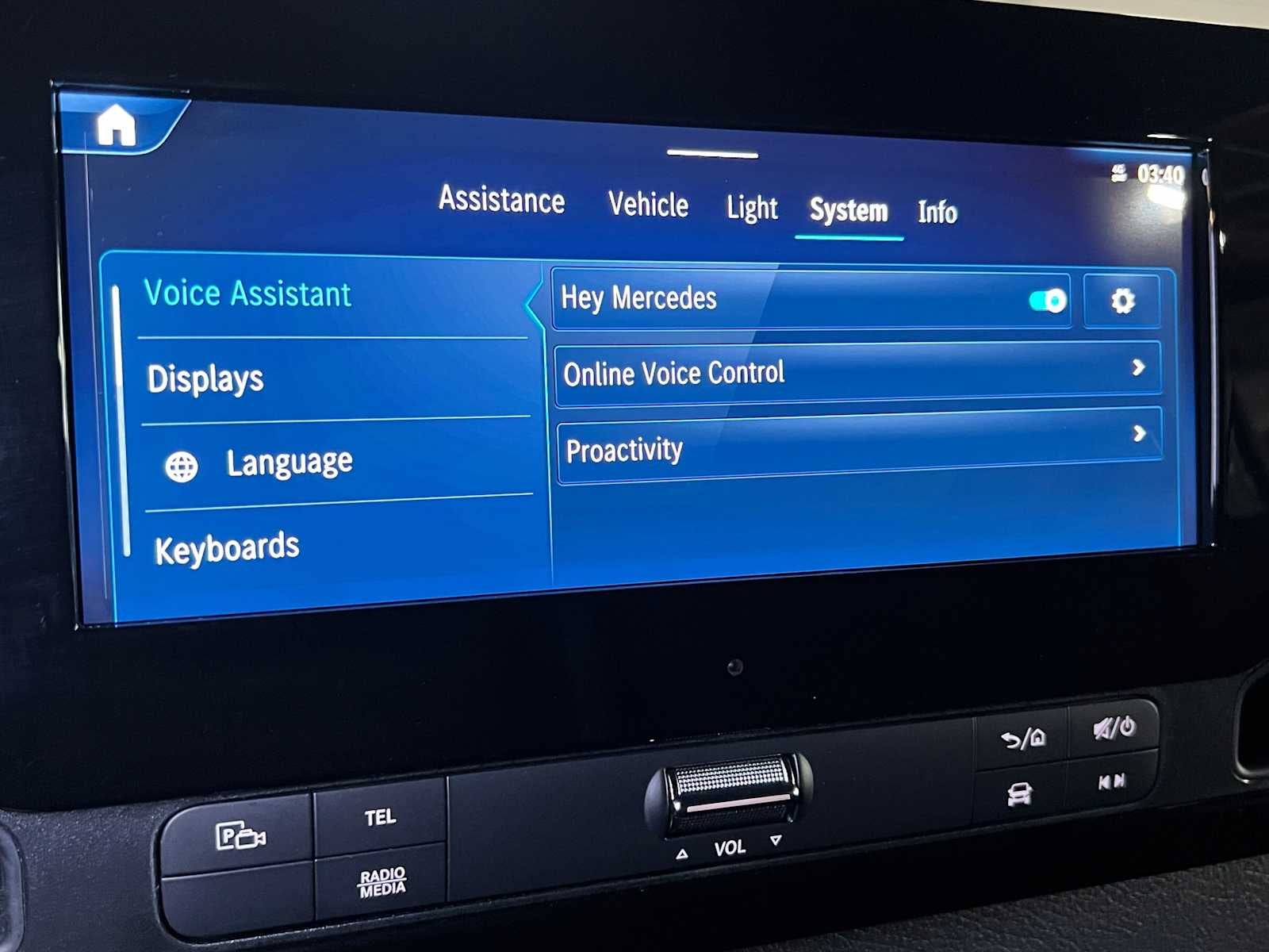 2026 Mercedes-Benz Sprinter 2500 High Roof I4 Diesel HO 170 RWD