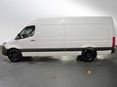 2026 Mercedes-Benz Sprinter 2500 High Roof I4 Diesel HO 170 RWD