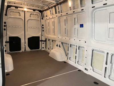 2025 Mercedes-Benz Sprinter Cargo Van 2500 High Roof I4 Diesel HO 170 RWD