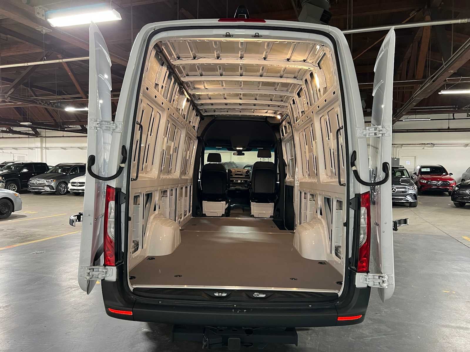 2025 Mercedes-Benz Sprinter Cargo Van 2500 High Roof I4 Diesel HO 170 RWD