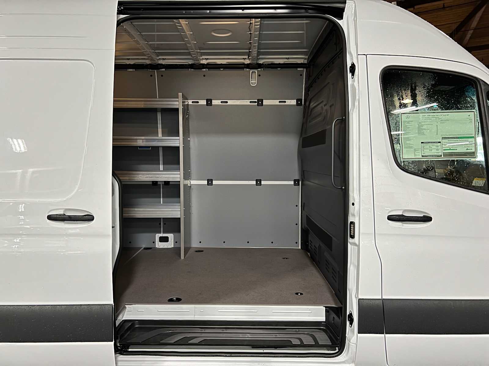 2026 Mercedes-Benz Sprinter 2500 High Roof I4 Diesel HO 170 RWD