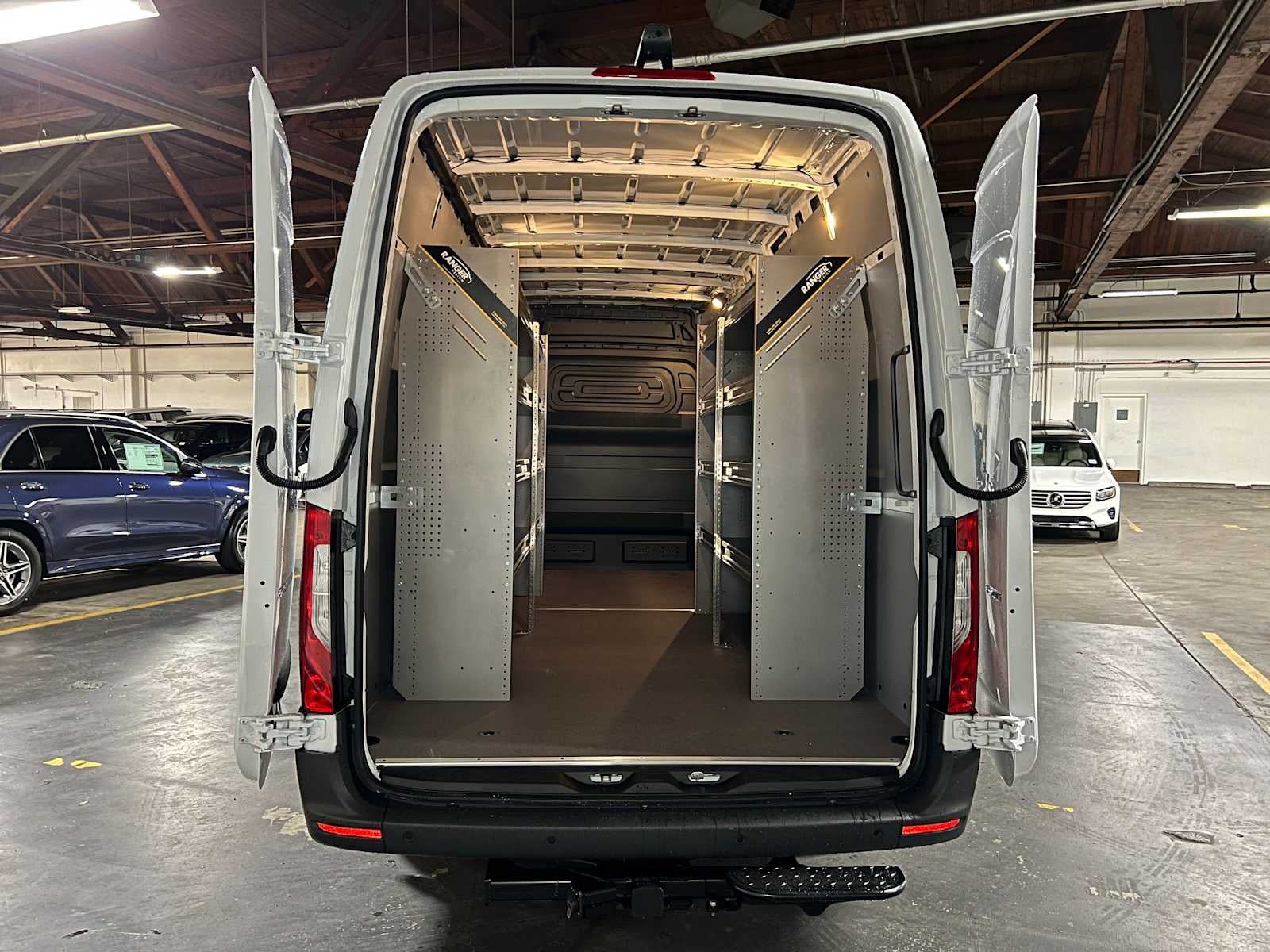 2026 Mercedes-Benz Sprinter 2500 High Roof I4 Diesel HO 170 RWD