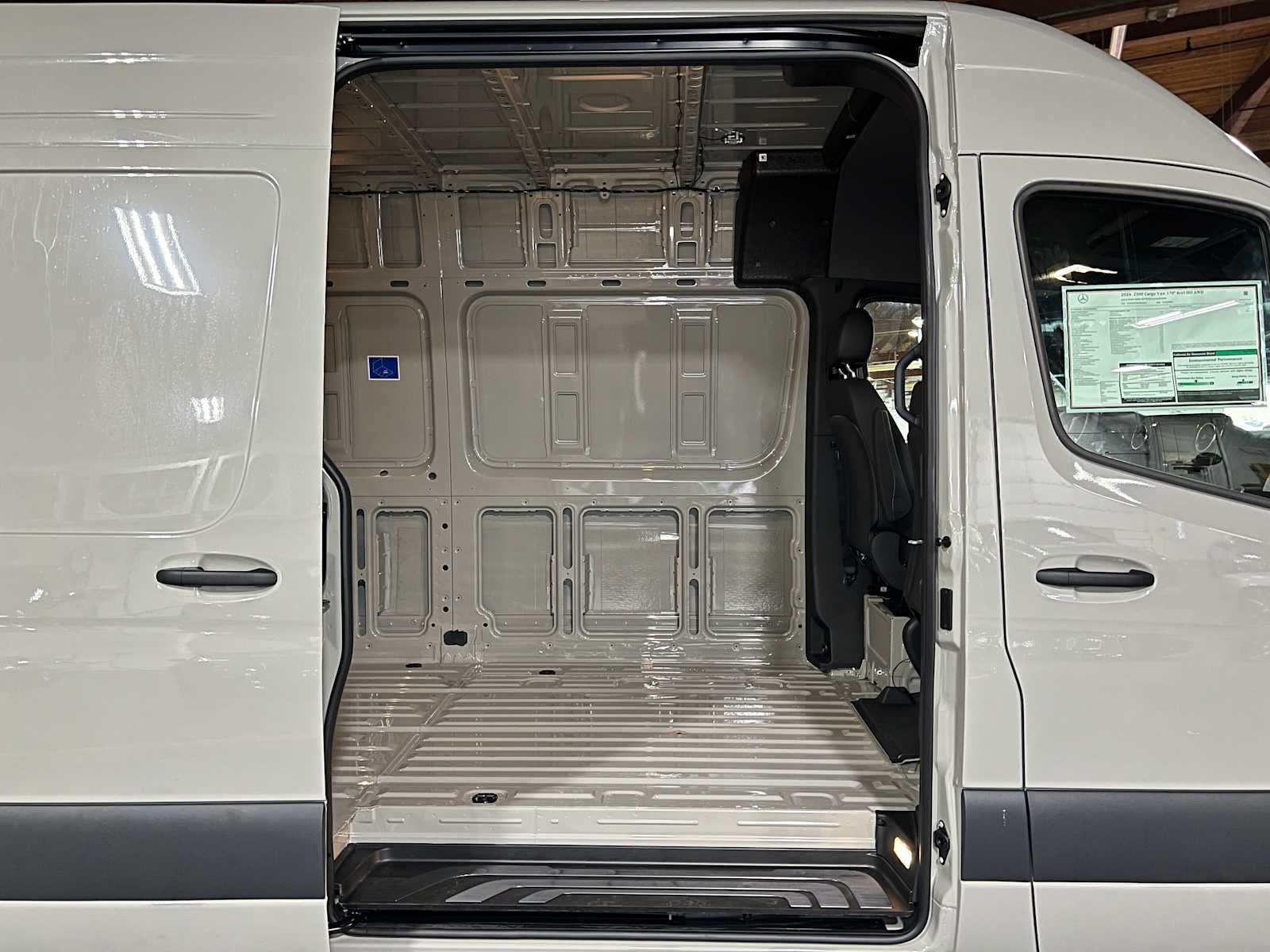 2026 Mercedes-Benz Sprinter 2500 High Roof I4 Diesel HO 170 AWD