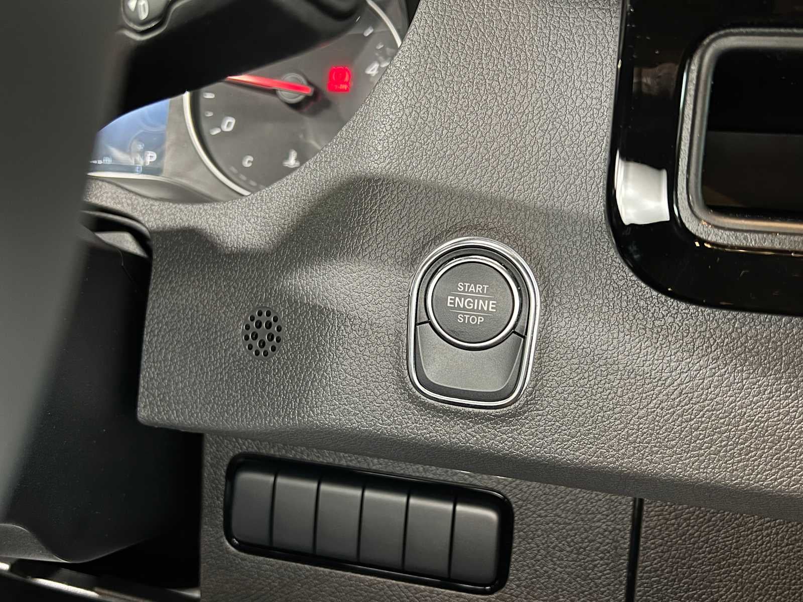 2026 Mercedes-Benz Sprinter 2500 High Roof I4 Diesel HO 170 AWD