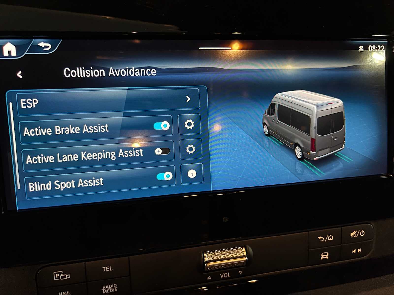 2026 Mercedes-Benz Sprinter 2500 High Roof I4 Diesel HO 170 AWD