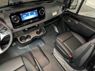 2026 Mercedes-Benz Sprinter 2500 High Roof I4 Diesel HO 170 AWD