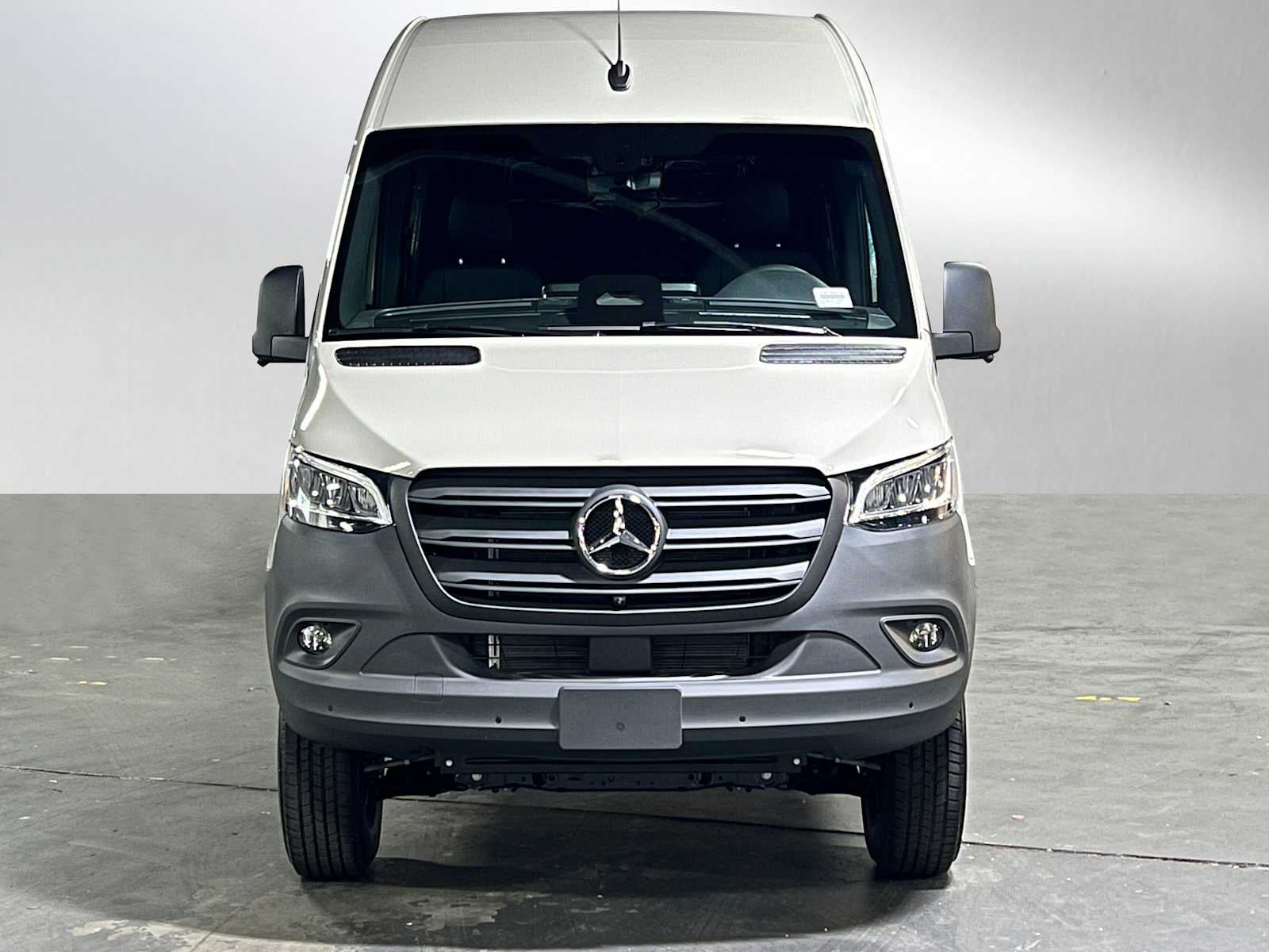 2026 Mercedes-Benz Sprinter 2500 High Roof I4 Diesel HO 170 AWD