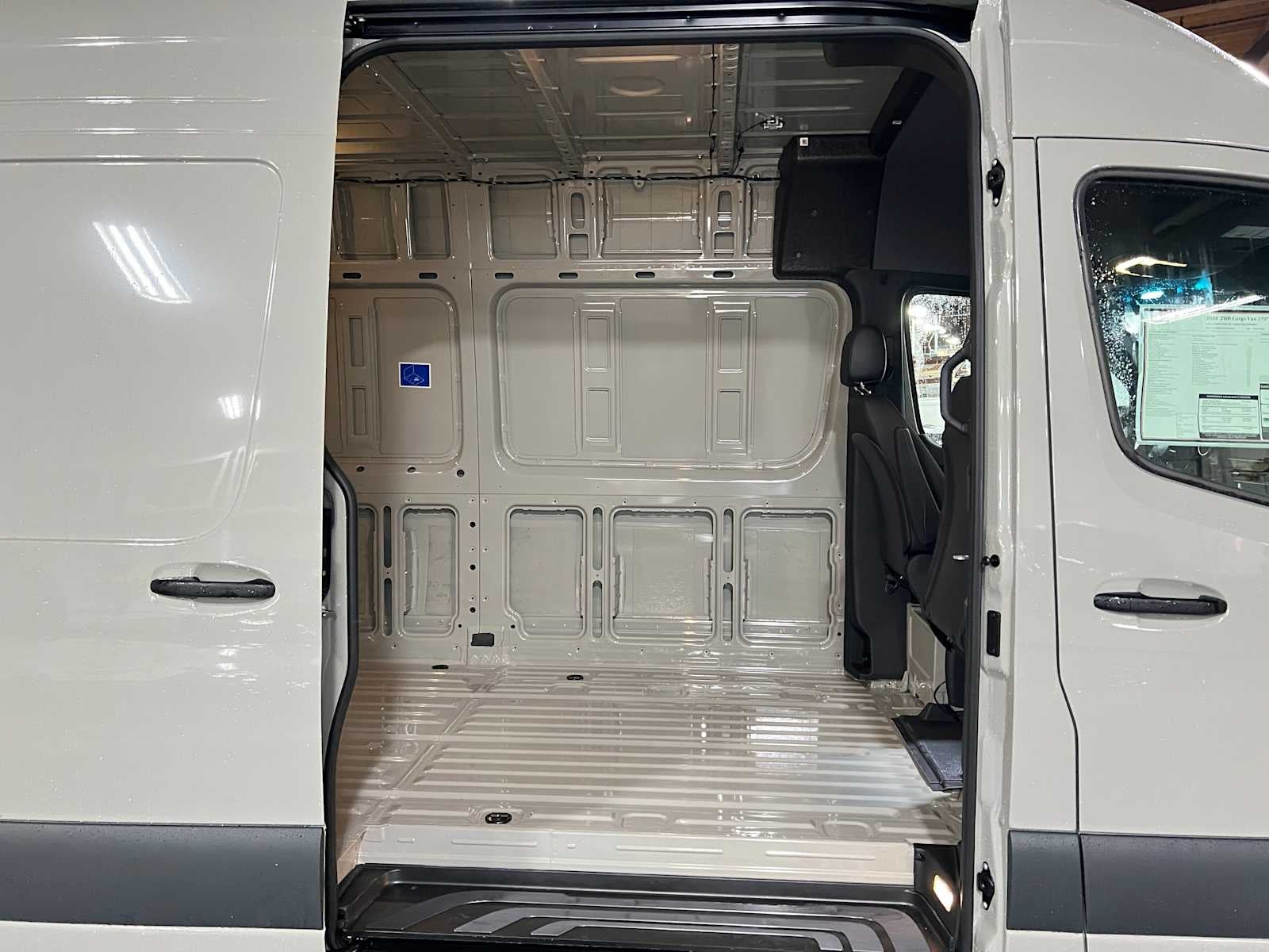 2026 Mercedes-Benz Sprinter 2500 High Roof I4 Diesel HO 170 AWD