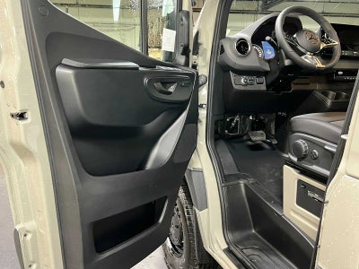 2026 Mercedes-Benz Sprinter 2500 High Roof I4 Diesel HO 170 AWD
