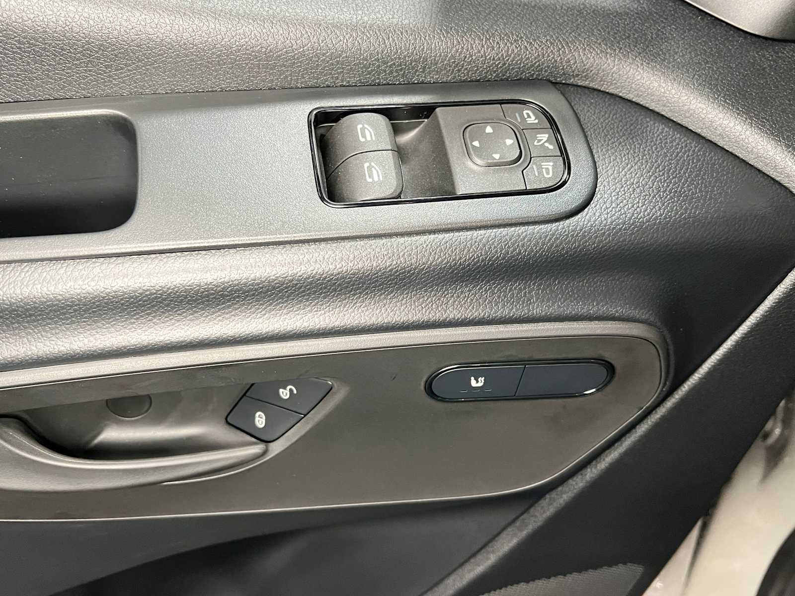 2026 Mercedes-Benz Sprinter 2500 High Roof I4 Diesel HO 170 AWD