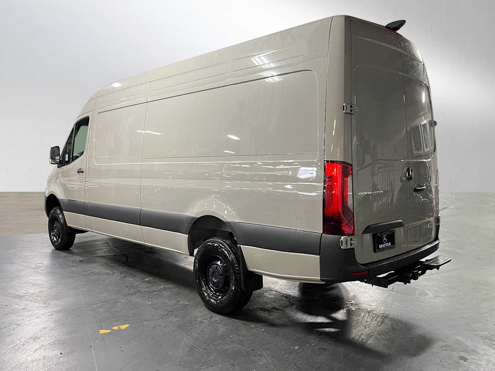2026 Mercedes-Benz Sprinter 2500 High Roof I4 Diesel HO 170 AWD