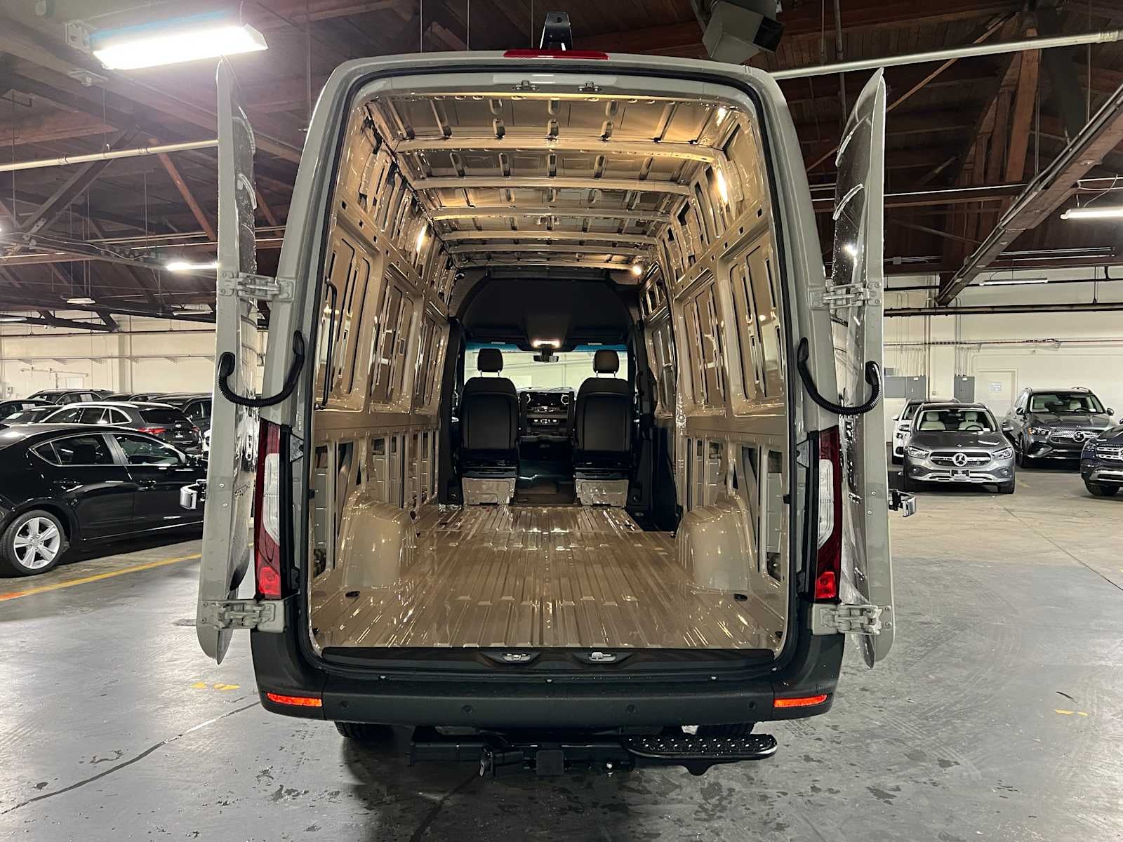 2026 Mercedes-Benz Sprinter 2500 High Roof I4 Diesel HO 170 AWD