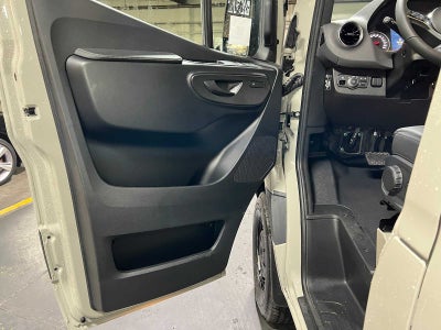 2026 Mercedes-Benz Sprinter 2500 High Roof I4 Diesel HO 170 AWD