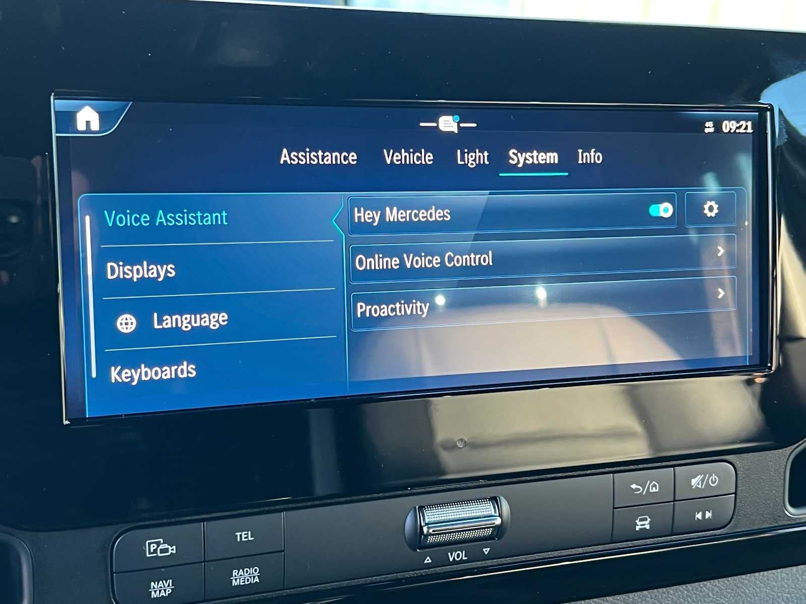2026 Mercedes-Benz Sprinter Cargo 2500 High Roof I4 Diesel HO 170 AWD