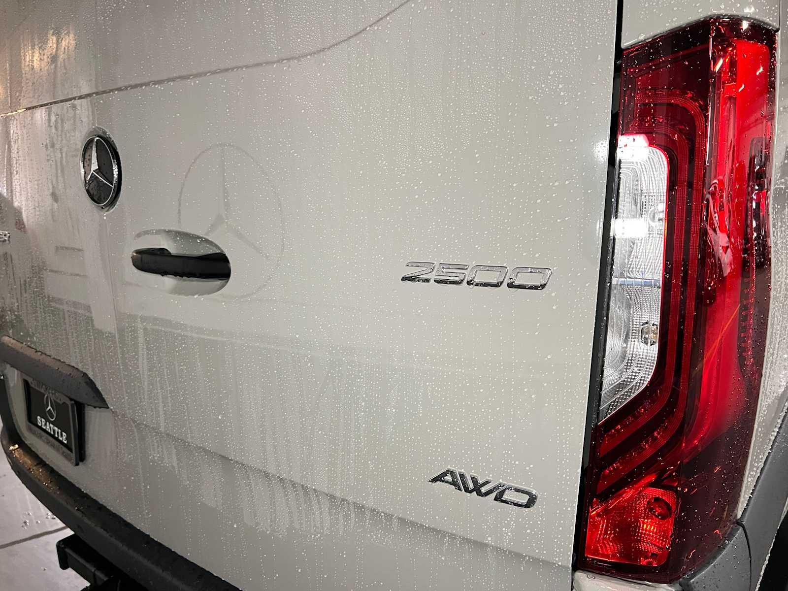 2026 Mercedes-Benz Sprinter 2500 High Roof I4 Diesel HO 170 AWD