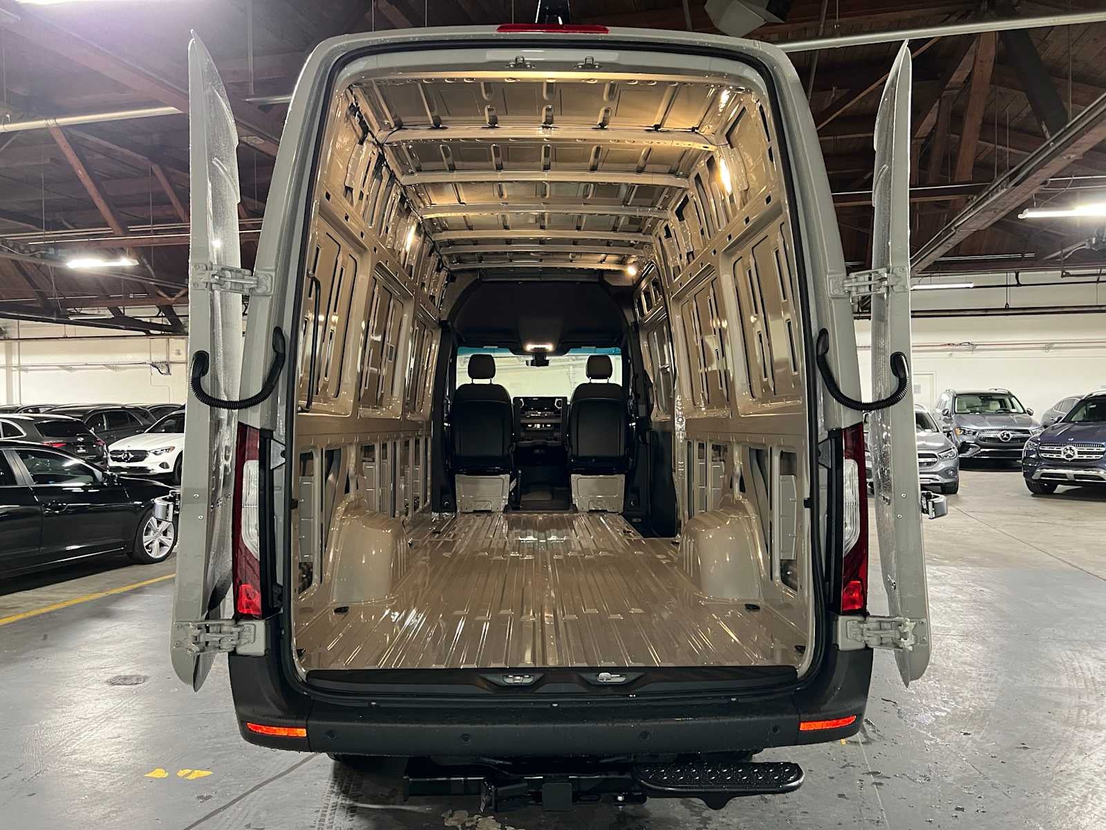 2026 Mercedes-Benz Sprinter 2500 High Roof I4 Diesel HO 170 AWD