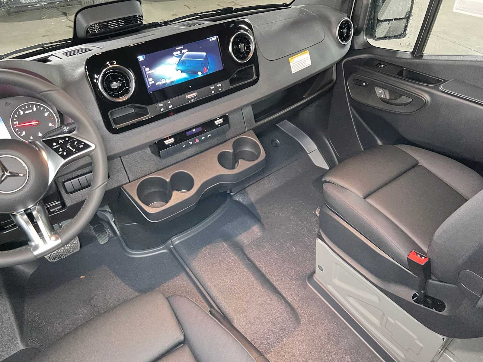 2026 Mercedes-Benz Sprinter 2500 High Roof I4 Diesel HO 170 AWD