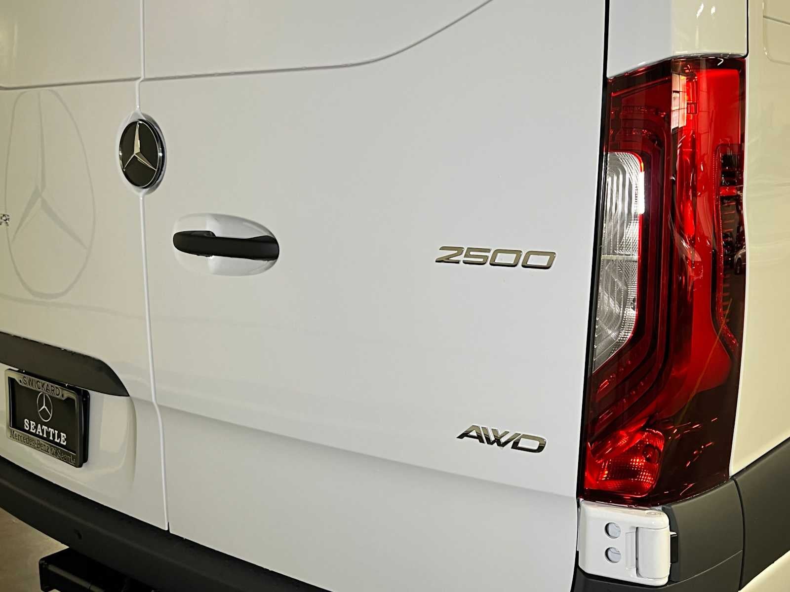 2026 Mercedes-Benz Sprinter Cargo 2500 High Roof I4 Diesel HO 170 AWD