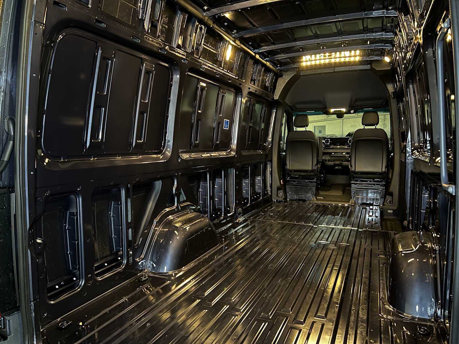 2026 Mercedes-Benz Sprinter 2500 High Roof I4 Diesel HO 170" AWD