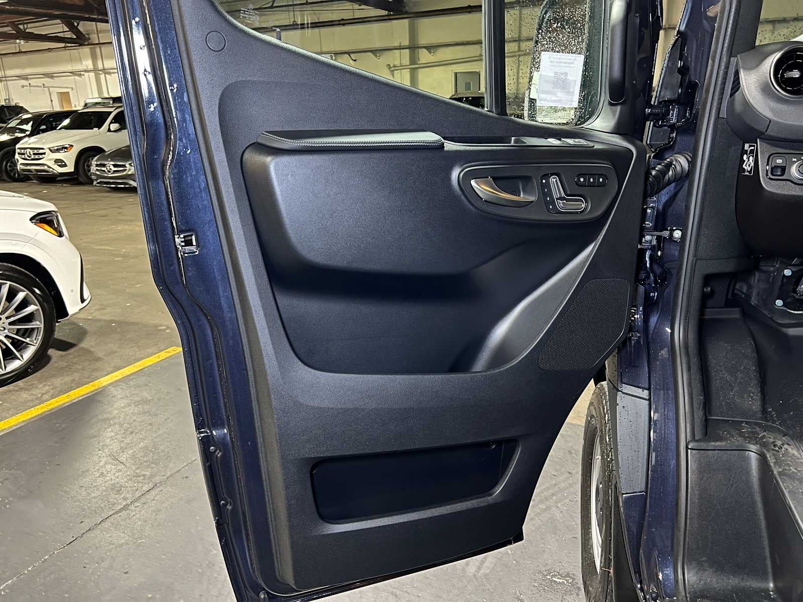 2026 Mercedes-Benz Sprinter 2500 High Roof I4 Diesel HO 170" AWD