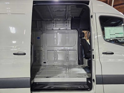2026 Mercedes-Benz Sprinter 2500 High Roof I4 Diesel HO 170 AWD