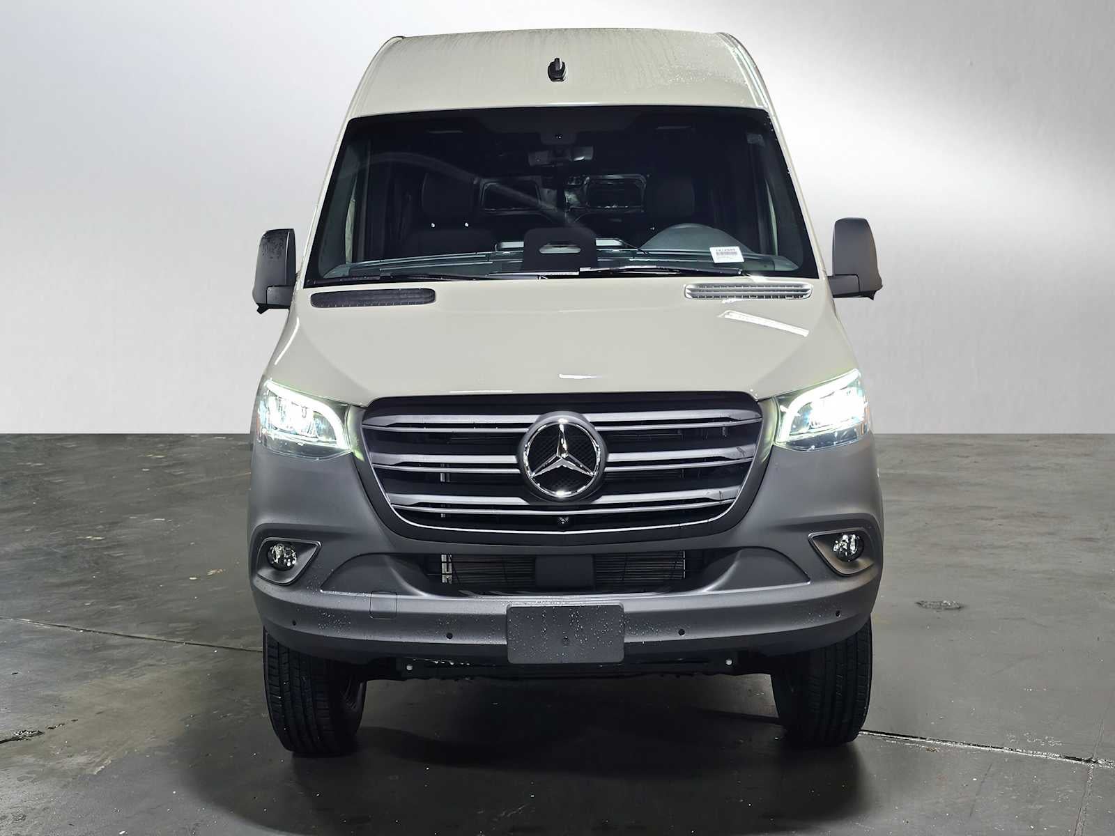 2026 Mercedes-Benz Sprinter 2500 High Roof I4 Diesel HO 170 AWD