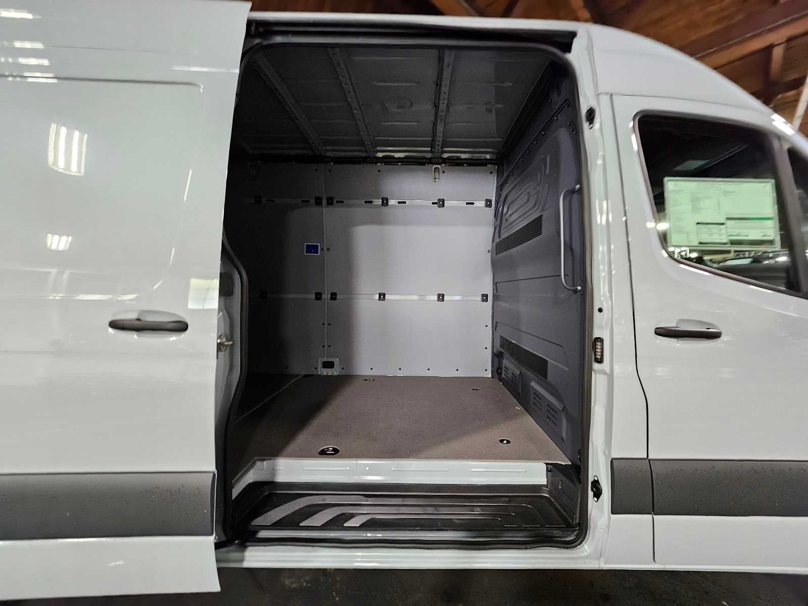 2025 Mercedes-Benz Sprinter Cargo Van 2500 High Roof I4 Diesel HO 170 AWD