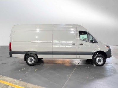 2026 Mercedes-Benz Sprinter 2500 High Roof I4 Diesel HO 170 AWD