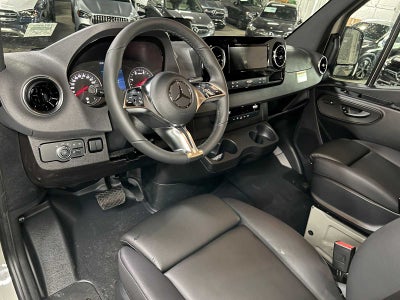 2026 Mercedes-Benz Sprinter 2500 High Roof I4 Diesel HO 170 AWD