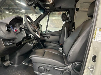 2026 Mercedes-Benz Sprinter 2500 High Roof I4 Diesel HO 170 AWD