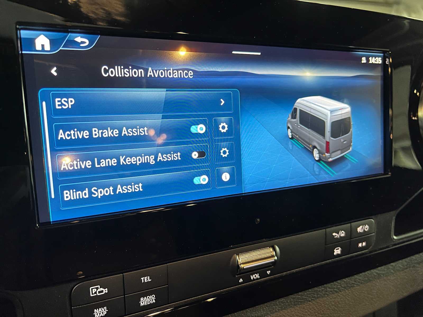 2026 Mercedes-Benz Sprinter 2500 High Roof I4 Diesel HO 170 AWD