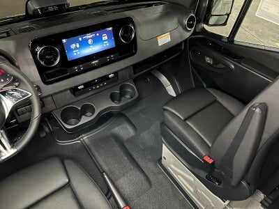 2026 Mercedes-Benz Sprinter 2500 High Roof I4 Diesel HO 170 AWD