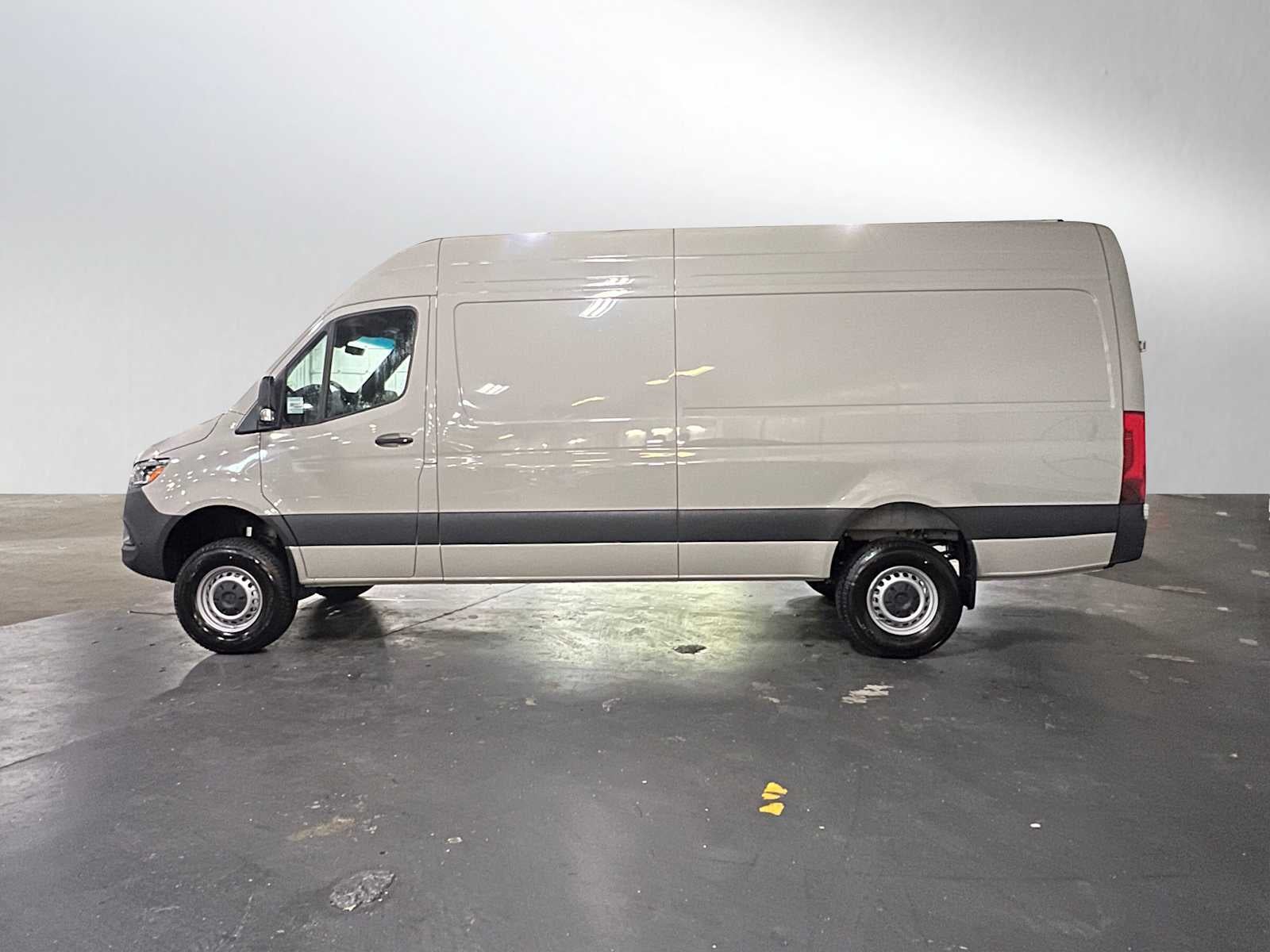2026 Mercedes-Benz Sprinter 2500 High Roof I4 Diesel HO 170 AWD