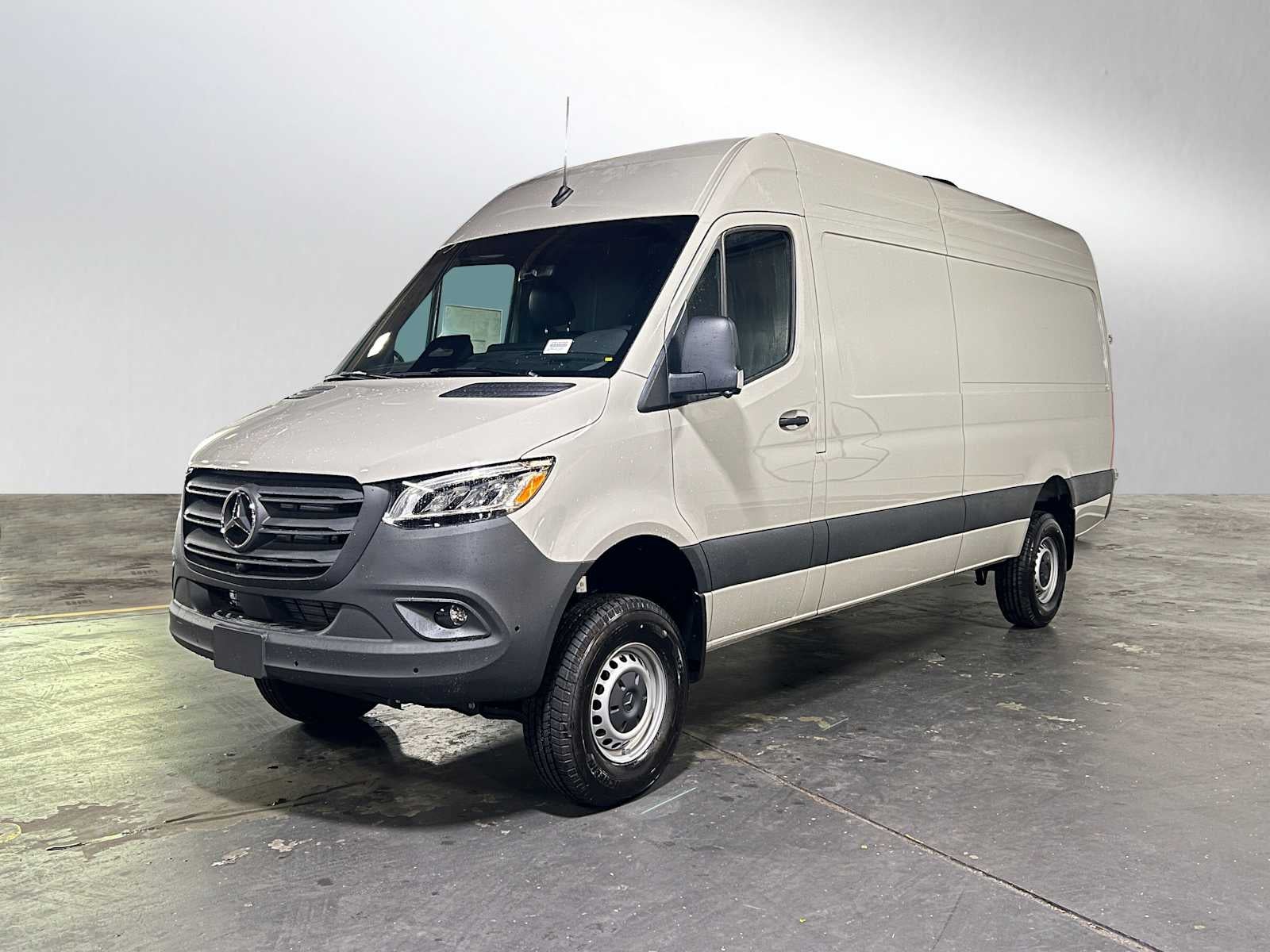 2026 Mercedes-Benz Sprinter 2500 High Roof I4 Diesel HO 170 AWD