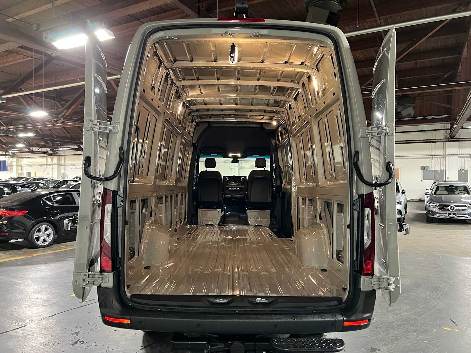 2026 Mercedes-Benz Sprinter 2500 High Roof I4 Diesel HO 170 AWD