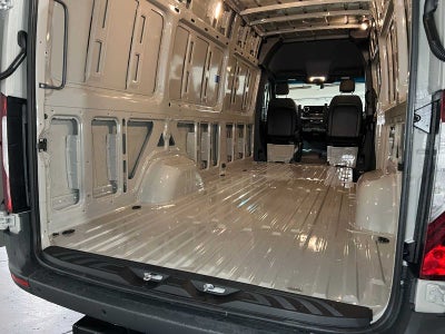 2026 Mercedes-Benz Sprinter 2500 High Roof I4 Diesel HO 170 AWD