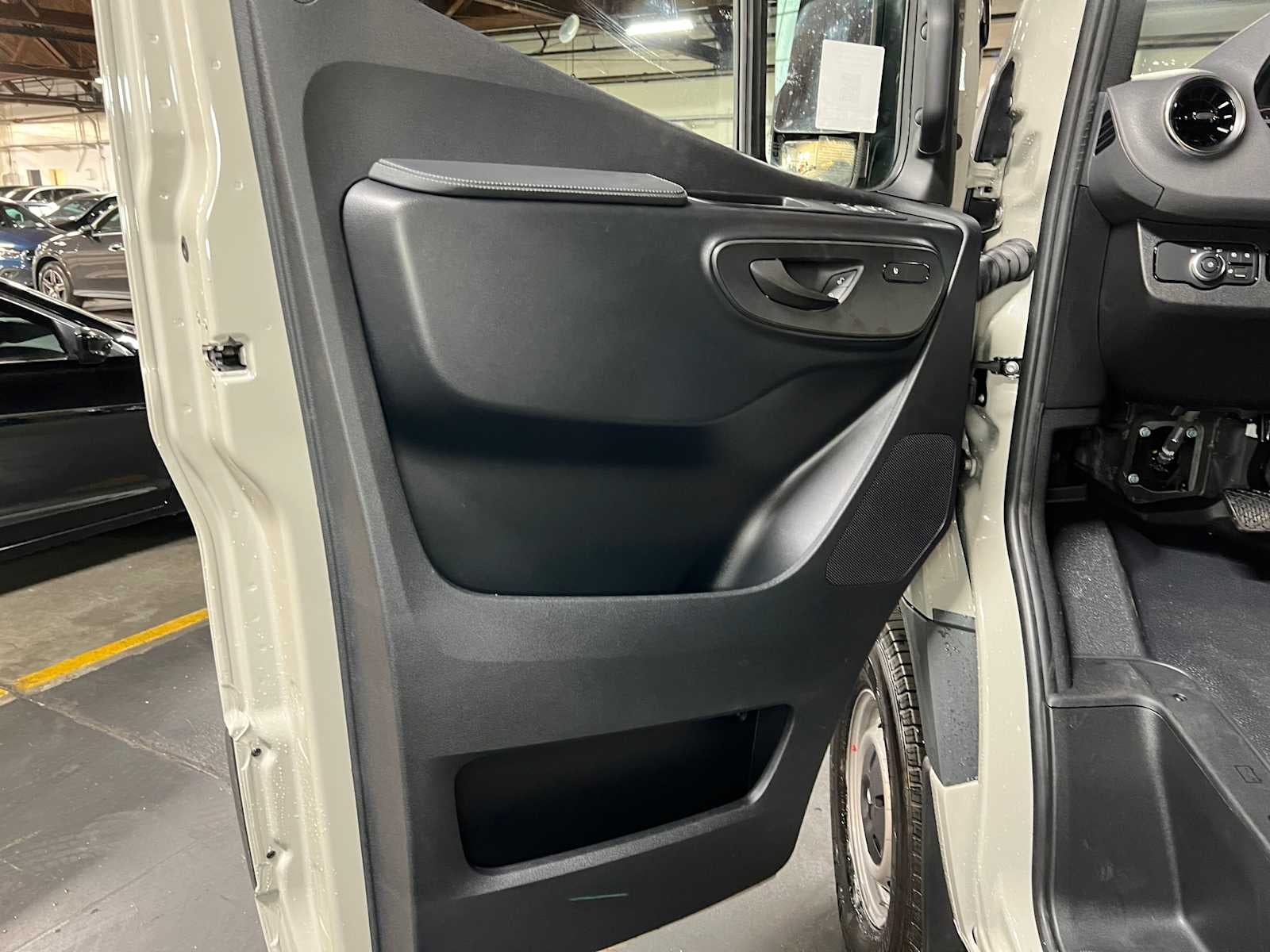 2026 Mercedes-Benz Sprinter 2500 High Roof I4 Diesel HO 170 AWD