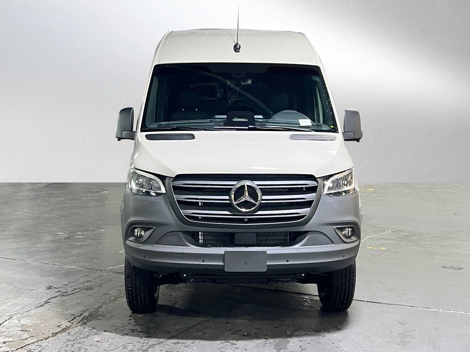 2026 Mercedes-Benz Sprinter 2500 High Roof I4 Diesel HO 170 AWD