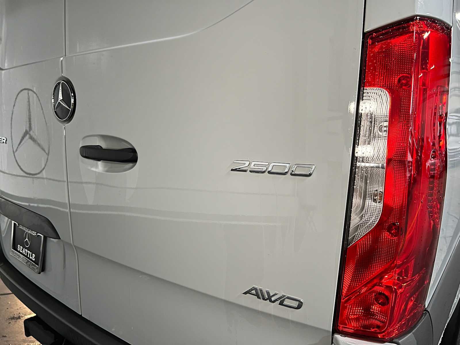 2025 Mercedes-Benz Sprinter Cargo Van 2500 High Roof I4 Diesel HO 170 AWD