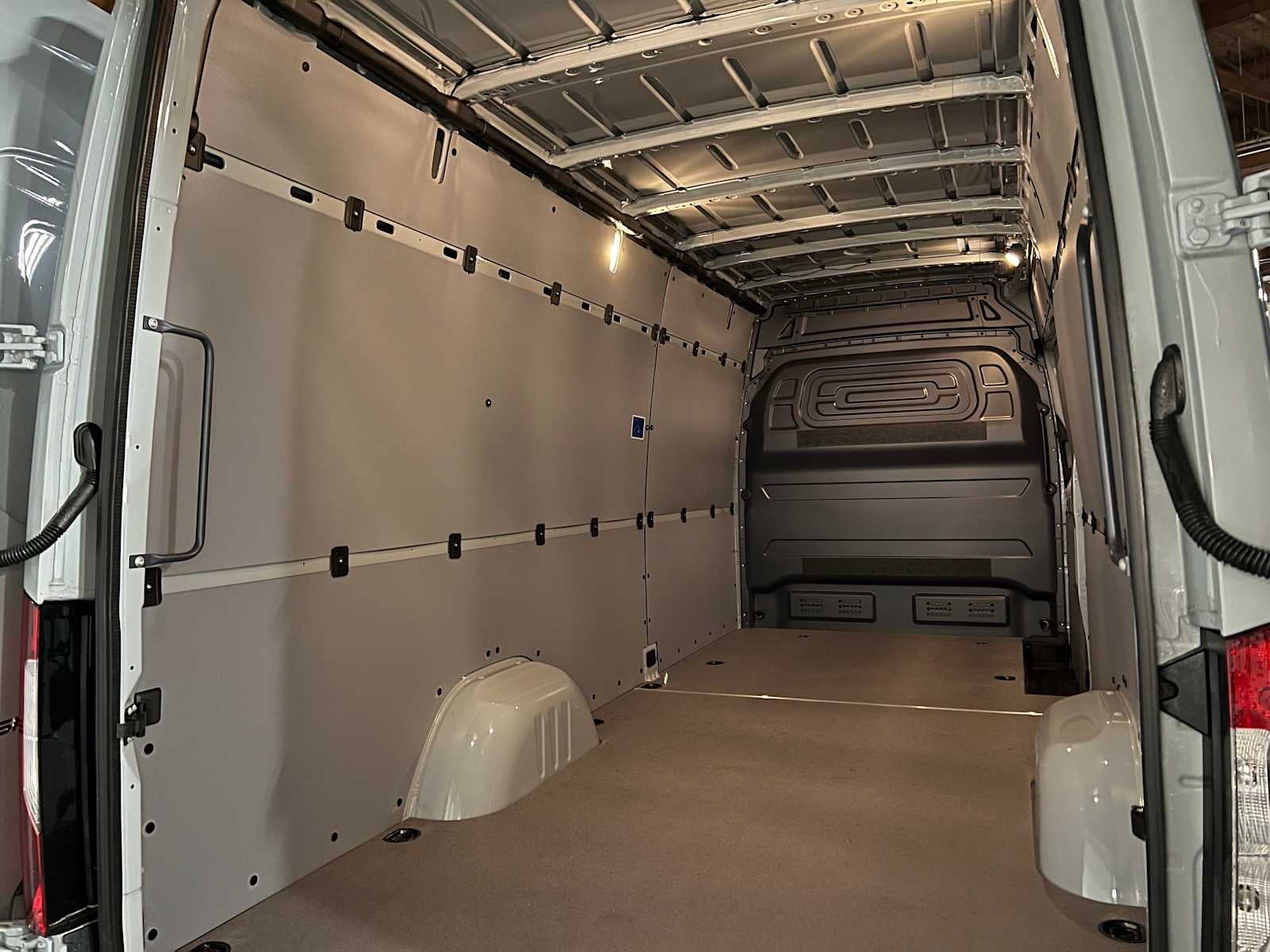 2025 Mercedes-Benz Sprinter Cargo Van 2500 High Roof I4 Diesel HO 170 AWD